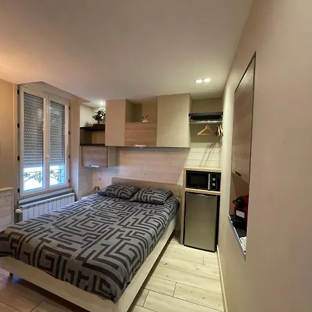 Rdc 1 - Meublée Au Cœur Du Centre De